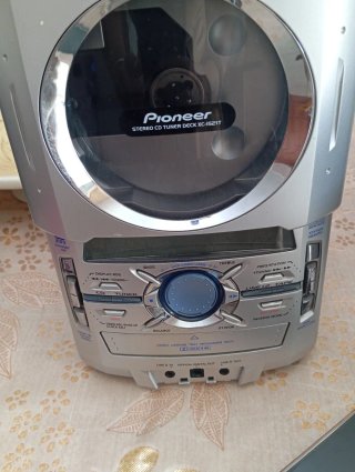 Stereo Pioneer