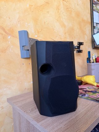Equipo de música Kenwood con altavoces