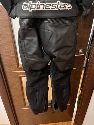 Mono Alpinestars Talla 48