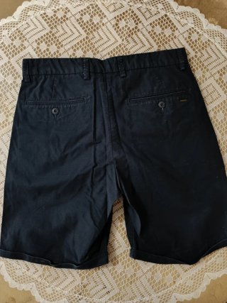 3 Vaqueros Pull&Bear Talla 40