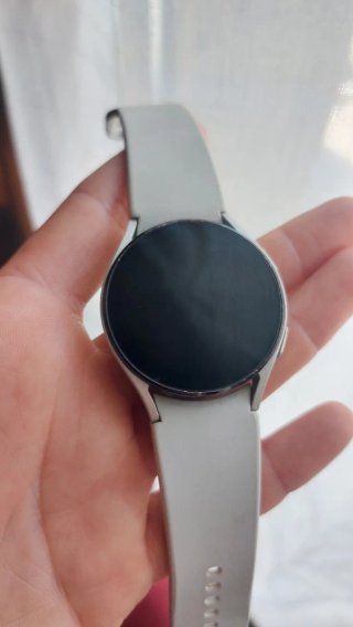 Samsung Galaxy Watch 4 40mm Blanco y plata