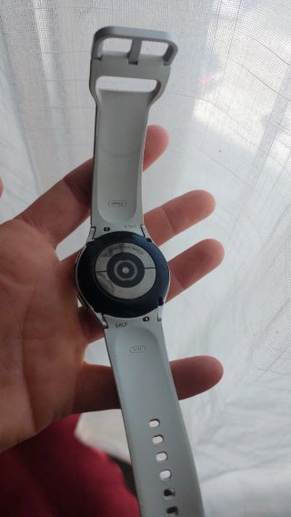 Samsung Galaxy Watch 4 40mm Blanco y plata