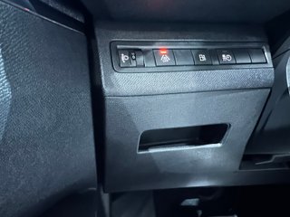Peugeot 3008 1.6 HYBRID 225 ALLURE PACK (2023)