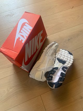 Nike Vomero Blancas Talla [Talla]