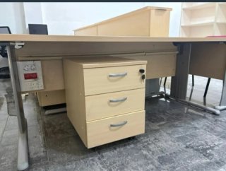 Cajonera de oficina con llave
