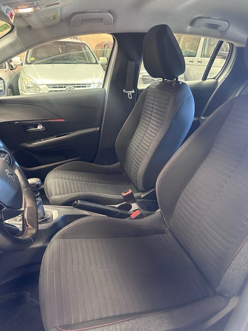 Peugeot 208 2020, foto 10
