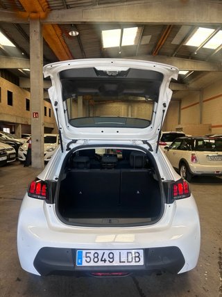 Peugeot 208 2020