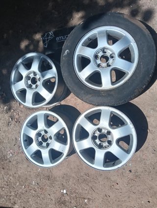 4 Llantas originales Audi 15 5x100