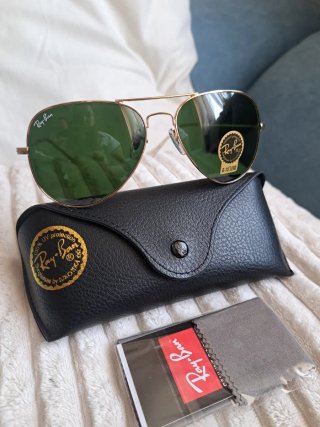 Gafas de sol Ray-Ban Aviator doradas y verdes