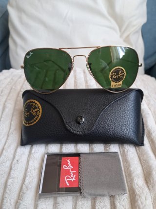 Gafas de sol Ray-Ban Aviator doradas y verdes