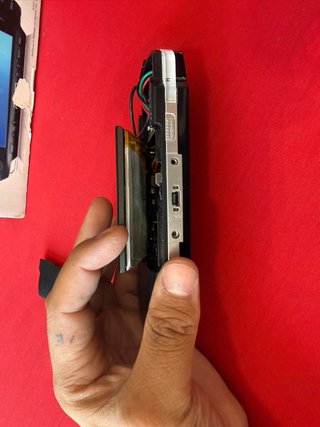 Sony PSP 1004 con 128 GB e adattatore micro SD