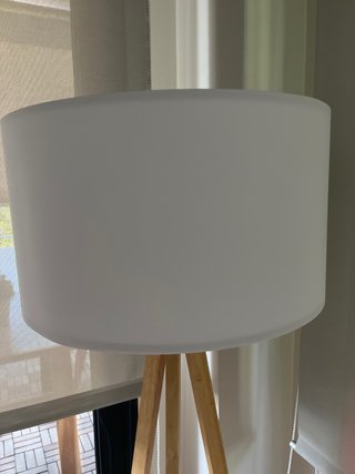 Lámpara de pie madera