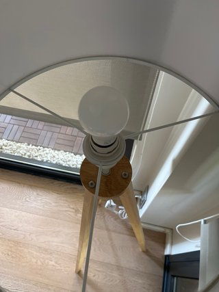 Lámpara de pie madera