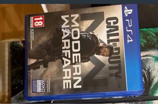 PS4 + 2 mandos + COD MW + TV PHILIPS 43”(No Smart)