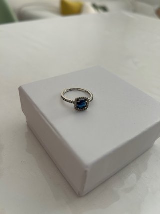 Anillo Zafiro Azul