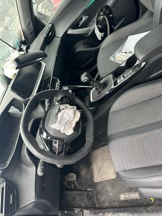 Despiece Peugeot 2008 año 2022