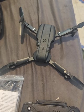 Dron Negro con Cámara HD