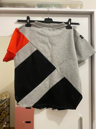 Sudadera Adidas Manga Corta Gris y Roja