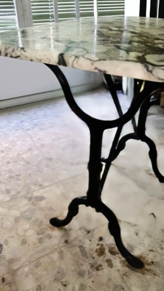 Mesa Jardín Hierro y Mármol