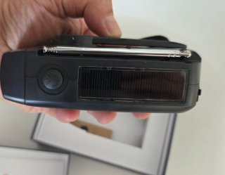 Radio Real Madrid Vintage solar y dínamo