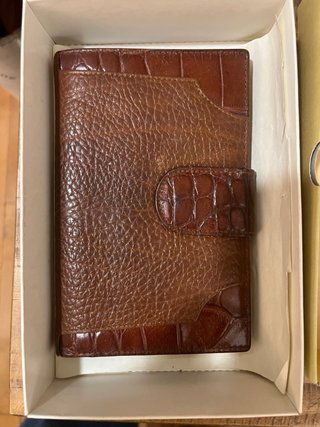 Cartera de piel para mujer