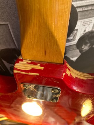 Guitarra Eléctrica Edmond Holland Antigua