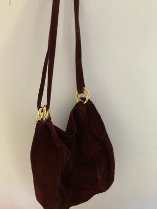 Bolso piel italiano marrón con detalles dorados