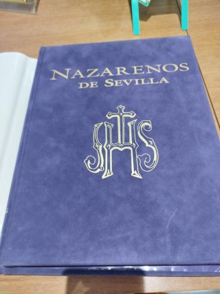 Libros Semana Santa Nazarenos de Sevilla