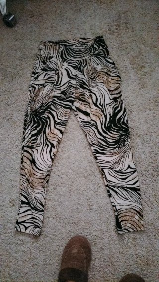 Pantalón estampado animal print
