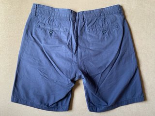 PANTALÓN CORTO BERMUDA DE HOMBRE  MEN AZUL MARINO