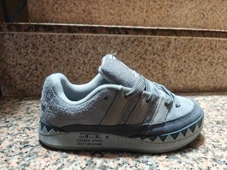 Neighborhood x Adidas Adimatic Carbón