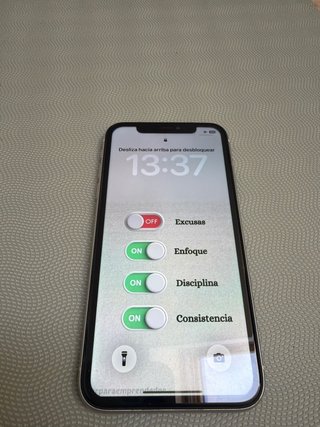 iPhone 11 Rojo