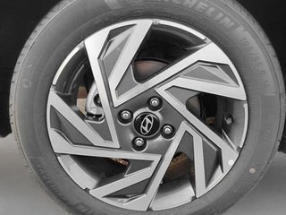 Hyundai i20 1.0 TGDI 100CV 48V Smart DCT