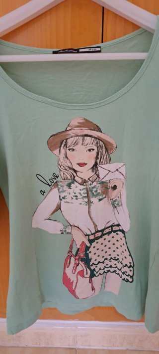 Camiseta Stradivarius verde turquesa menta M