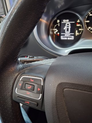 SEAT León 1.6 TDI 105cv Reference