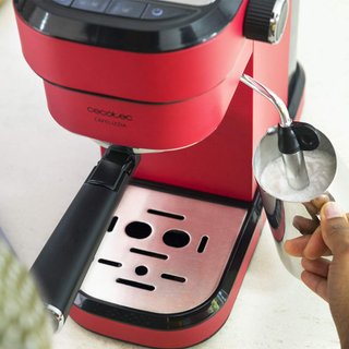 Cafetera Cecotec Cafelizzia 790 Shiny Pro Roja