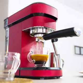 Cafetera Cecotec Cafelizzia 790 Shiny Pro Roja