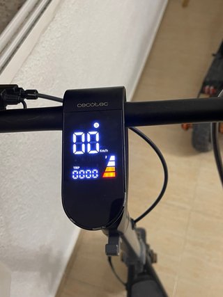Patinete Eléctrico Cecotec 25km/h