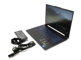 E1807956-0 Portátil Asus Gaming F15