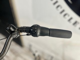 Bicicleta Eléctrica Paseo Negra