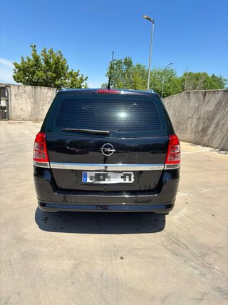 Opel Zafira 2009
