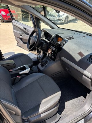 Opel Zafira 2009
