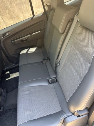 Opel Zafira 2009