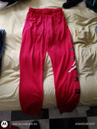 Pantalones Lee negros rotos