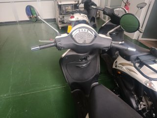 Piaggio Liberty 50 4t nueva,sin estrenar.