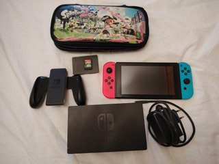 Nintendo Switch Completo con Accesorios
