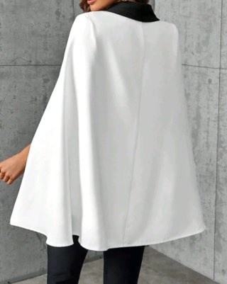 Blazer blanco y negro con aberturas