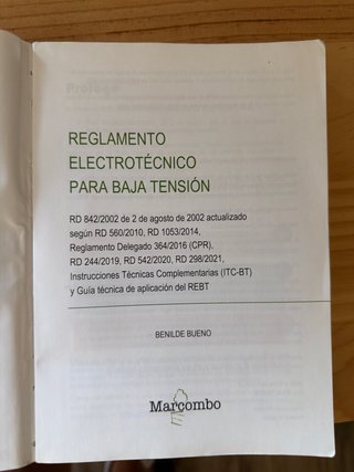 *Reglamento Electrotécnico para Baja Tensión 7....