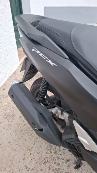 Honda PCX 125cc Negra