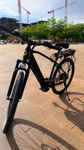 Bicicleta Eléctrica Negra como nueva